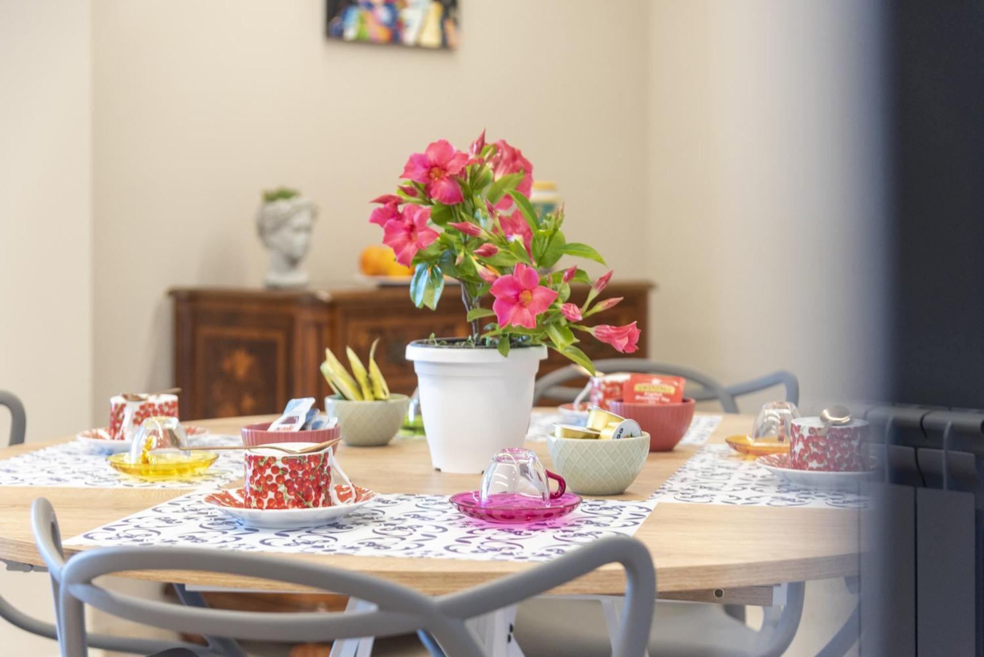 Martiri Home คาตาเนีย ภายนอก รูปภาพ
