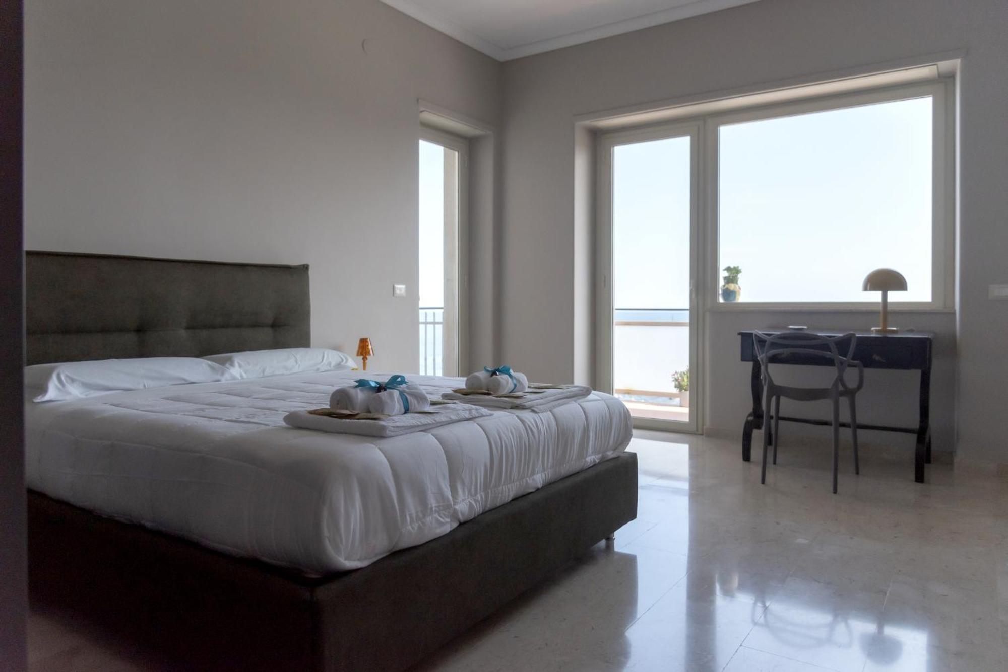 Martiri Home คาตาเนีย ภายนอก รูปภาพ